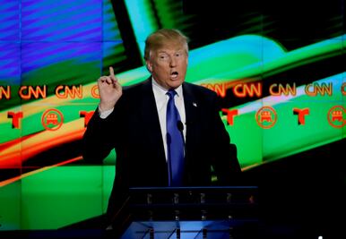 México pagará, no nos hace ningún favor: Trump