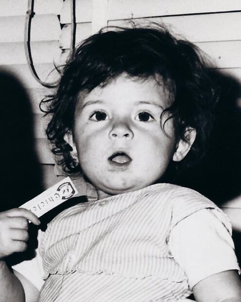 Así lucía Victoria Ruffo de niña