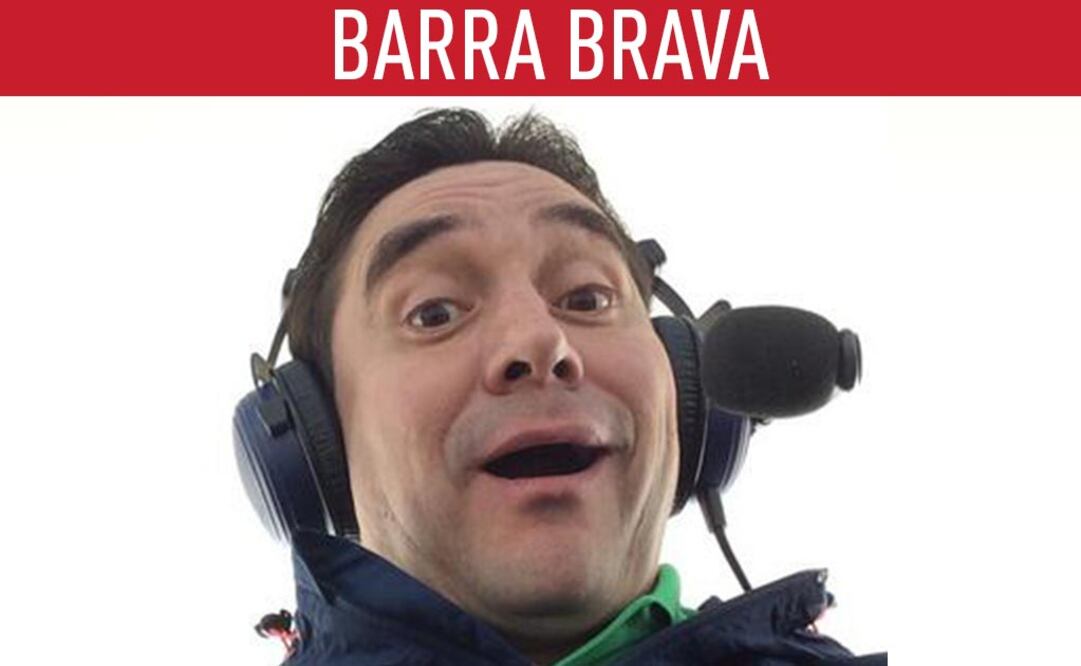 En Televisa, narradores y fans