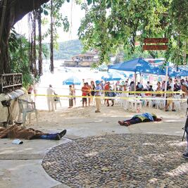 Matan a dos en playa de Caleta, en Acapulco