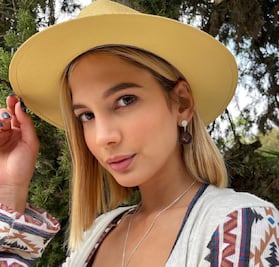 Las fotos más hot de la novia de Luisito Comunica