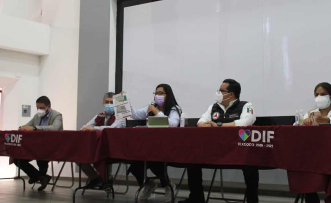 Vacunarán a abuelitos contra Covid-19 desde su auto en Texcoco