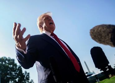 Trump señala que aunque podría indultar a Ghislaine Maxwell, cómplice de Epstein, no lo ha pensado; "se me permite hacerlo", dice