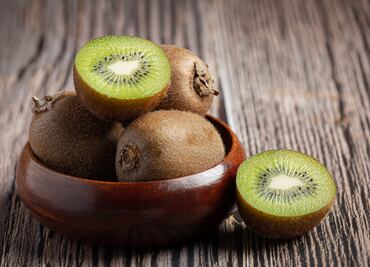 ¿Por qué comer kiwi antes de ir a dormir?