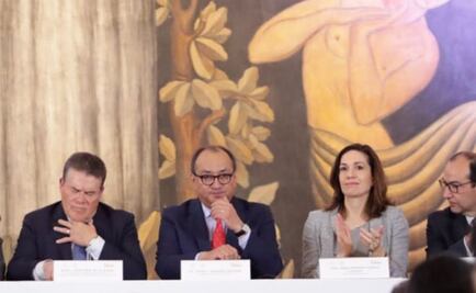 Se reúnen el secretario general del SNTE y el titular de la SEP