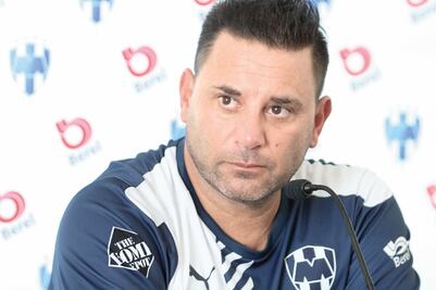 “Triunfar sin perjudicar al técnico azul”