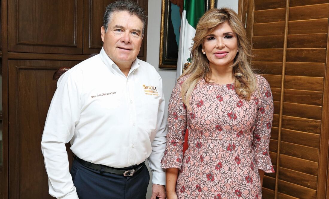 La gobernadora Claudia Pavlovich Arellano reconoció la labor de los maestros.