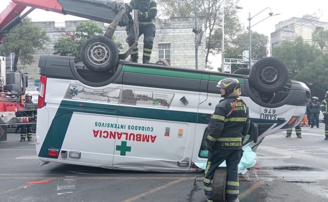 El vehículo circulaba a exceso de velocidad sobre la calle 5 de Febrero en el carril confinado del Trolebús, en la colonia Obrera. Foto: Especial