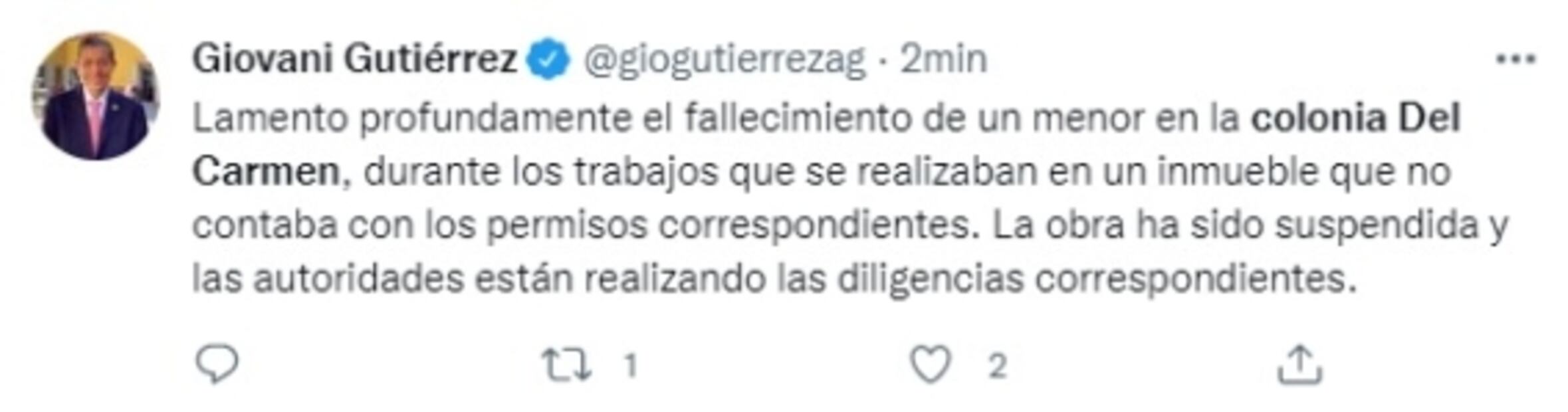 Muere una persona tras caerle marquesina en la colonia del Carmen en Coyoacán