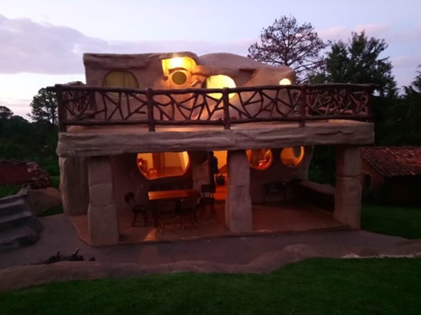 Ya puedes hospedarte en la casa de Los Picapiedra