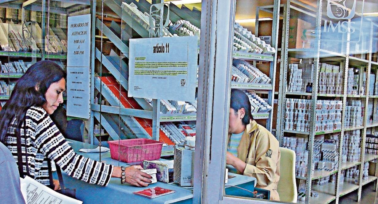 La omisión de entregar medicamentos al paciente incumple el derecho a la salud, determinó la SCJN. Foto: Archivo | El Universal