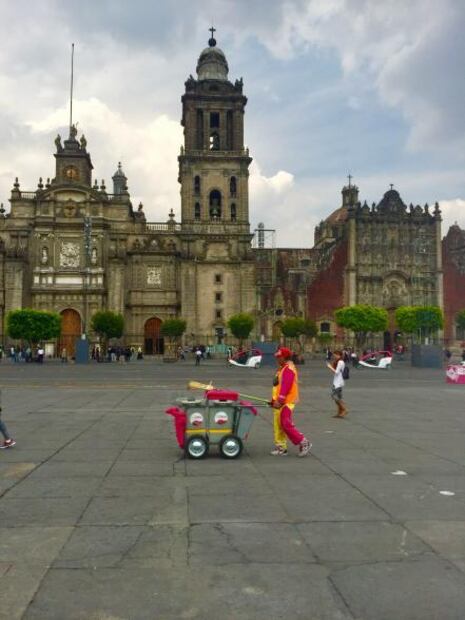 Cuando el Zócalo era un jardín “europeo”