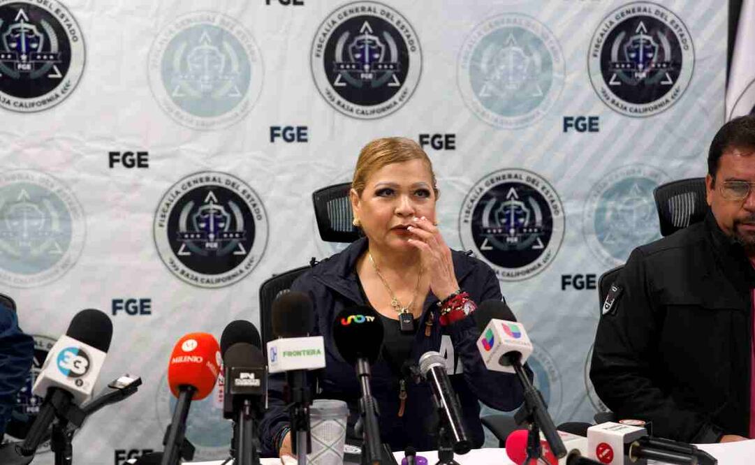 Fiscal General del Estado María Elena Andrade en conferencia de prensa