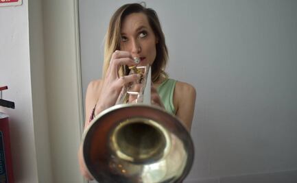 Jenny and the Mexicats traerá su fiesta ancestral a México