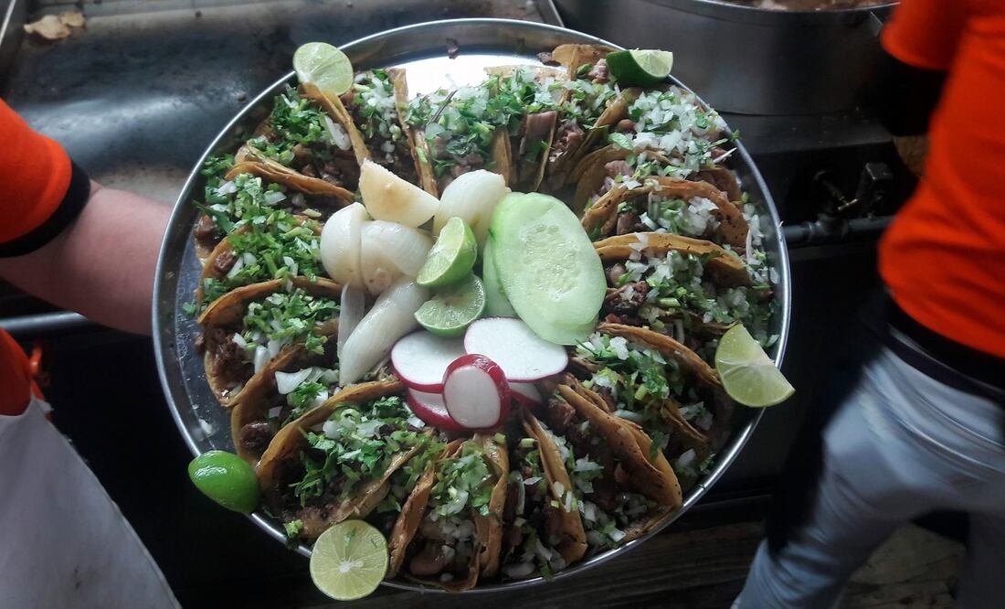 En este lugar quieren coronar al "Máximo Glotón" de tacos / Fotos: Cortesía de la taquería Cesar Palace