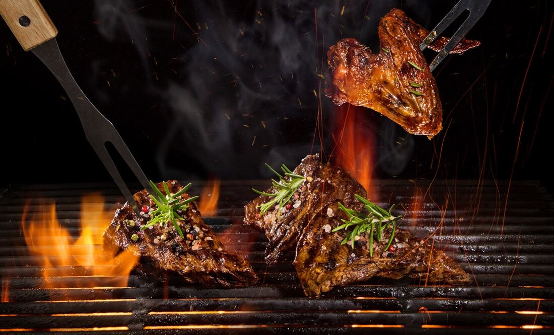 Dale un apapacho a papá con la parrillada perfecta. Foto: iStock
