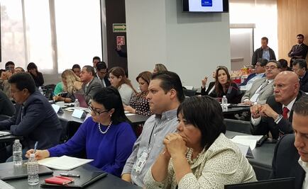 Integran agendas parlamentarias, diputados y senadores del PRI