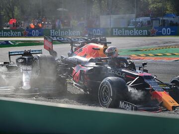 ¿Cuál fue el castigo para Verstappen tras accidente con Hamilton?