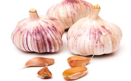 Estos dos alimentos no previenen el Covid-19, explica la OMS