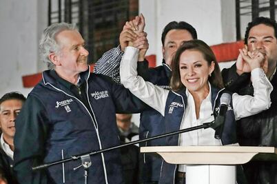 Como fósil, PRI se queda en el museo: Josefina