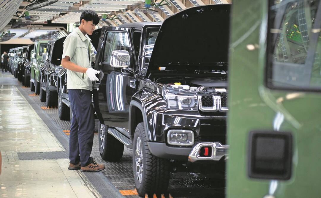 Los fabricantes chinos han ampliado agresivamente la exportación para compensar la falta de crecimiento interno a medida que se frena la economía. Foto: Archivo/ El Universal