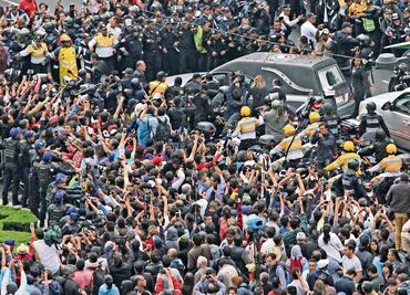 El adiós a 'El Divo' les sale del corazón