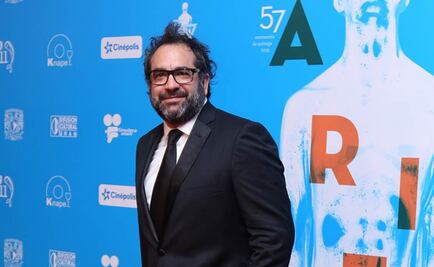 Eugenio Caballero hace que un árbol hable en cine