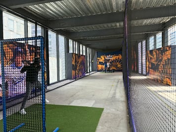 ¿Te gusta el béisbol? Ve a la experiencia MLB Clubhouse en CDMX