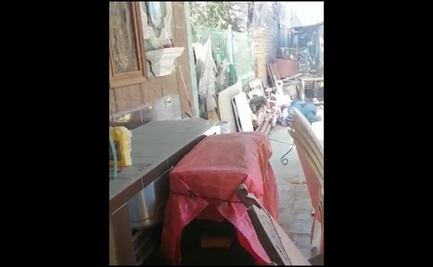 Video. “Son cuetes, mi amor, siéntate ahí abajo”: Madre resguarda a su hijo ante balacera en Empalme, Sonora