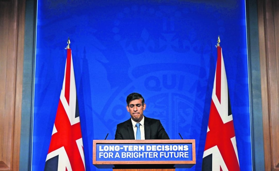 El primer ministro Rishi Sunak y su partido conservador estaban presionando para la adopción de este texto que obligará a los jueces a considerar a la nación del este de África como un país seguro para los migrantes expulsados. Foto:AP