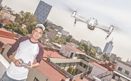 Drones van por controlar la sana distancia ante el coronavirus