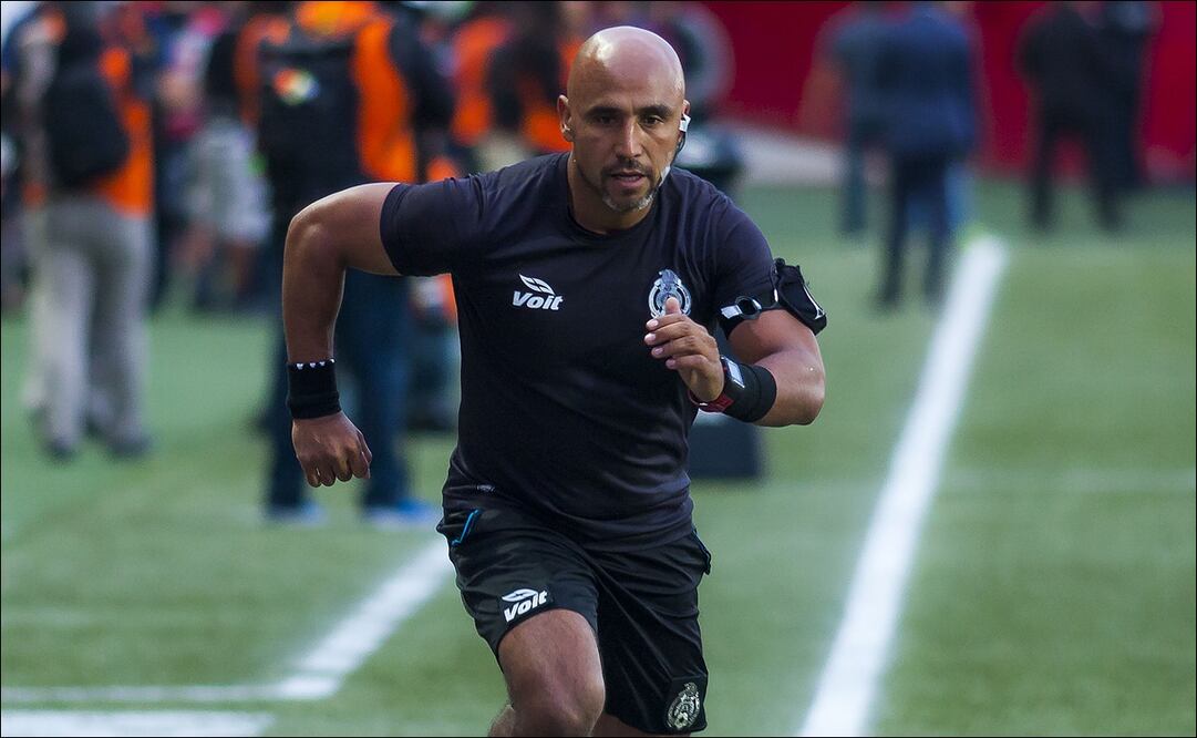 El exsilbante mexicano José Luis Camargo dejó a la Federación de Guatemala, por lo que podría venir a México / FOTO: Imago7