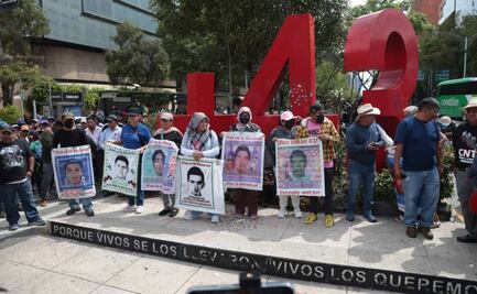 Caso Ayotzinapa: Padres acusan "puerquero" con líneas de investigación; señalan operativo en su contra para evitar llegar con la CNTE 