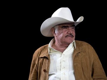 Caída de Vicente Fernández no le causó el síndrome de Guillain-Barré: especialista