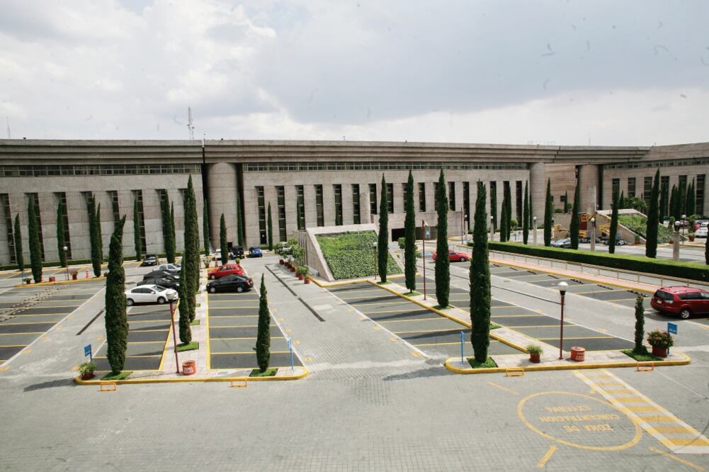 Ladronzuelos o activistas, cientos padecieron esta prisión y dejaron sembrados sus gritos de dolor en Lecumberri. Hoy resguarda documentos del Archivo General de la Nación (IVAN STEPHENS. EL UNIVERSAL)