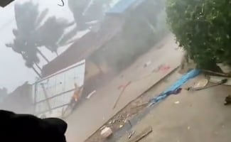 Fuerte temporal en China deja más de 100 muertos y 52 heridos; precipitaciones podrían superar el promedio histórico, alertan