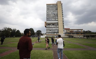 Inicia nuevo ciclo escolar en la UNAM; regresan a clases 215 mil estudiantes de licenciatura y posgrado