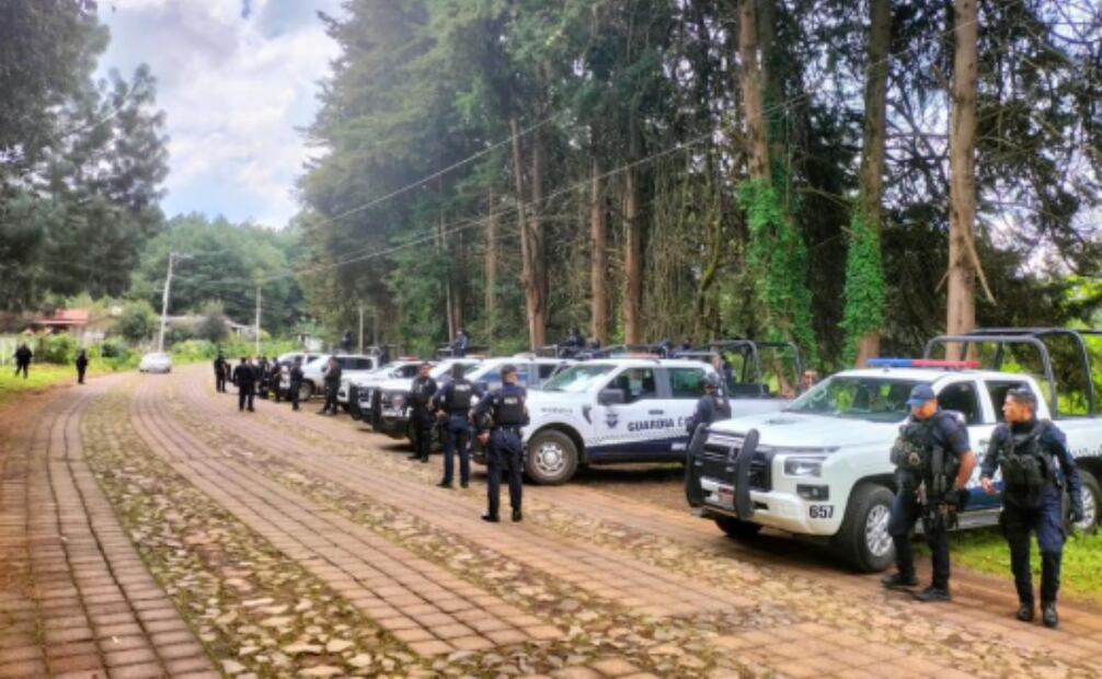Cártel Michoacán Nueva Generación provoca enfrentamientos, bloqueos carreteros y quema de vehículos en Michoacán (22/09/2025). Foto: Especial