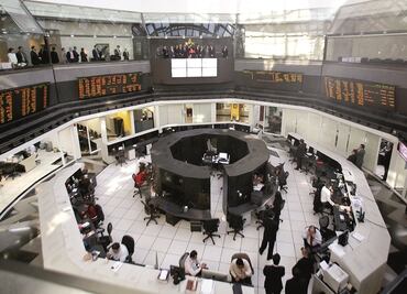 BMV opera esta mañana con descenso de 0.42%