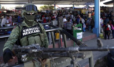 Buscará PAN frenar reforma militar en Congresos estatales