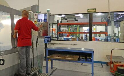 Retrocede 0.5% actividad industrial en agosto