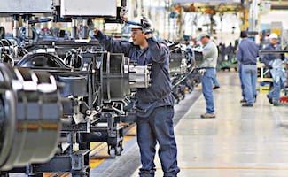 Confianza en el país permanece baja, alerta CEESP