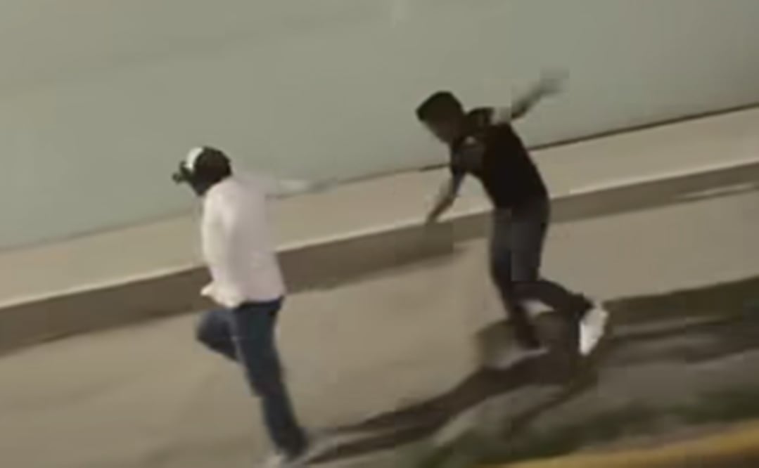 Agreden a reportero durante transmisión en vivo en Saltillo; Red de Periodistas de Coahuila condena el hecho. Foto: Captura de pantalla