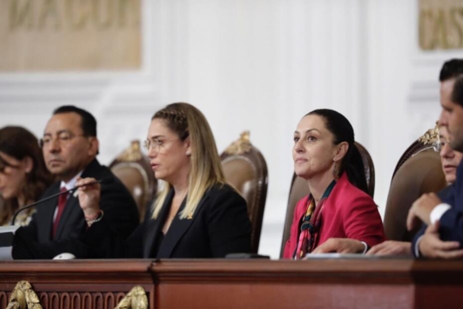 Claudia Sheinbaum rinde su primer informe como Jefa de Gobierno