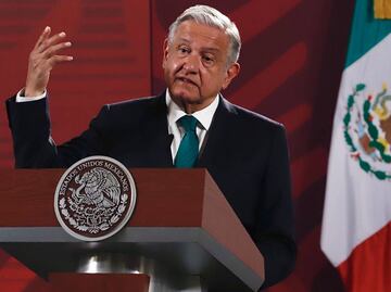 Reportajes de Loret sobre médicos cubanos son "refritos" de hace 10 años: AMLO