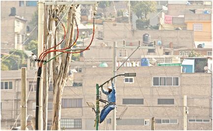 Energía prevé menor consumo de electricidad por efecto del "quédate en casa" debido al Covid-19