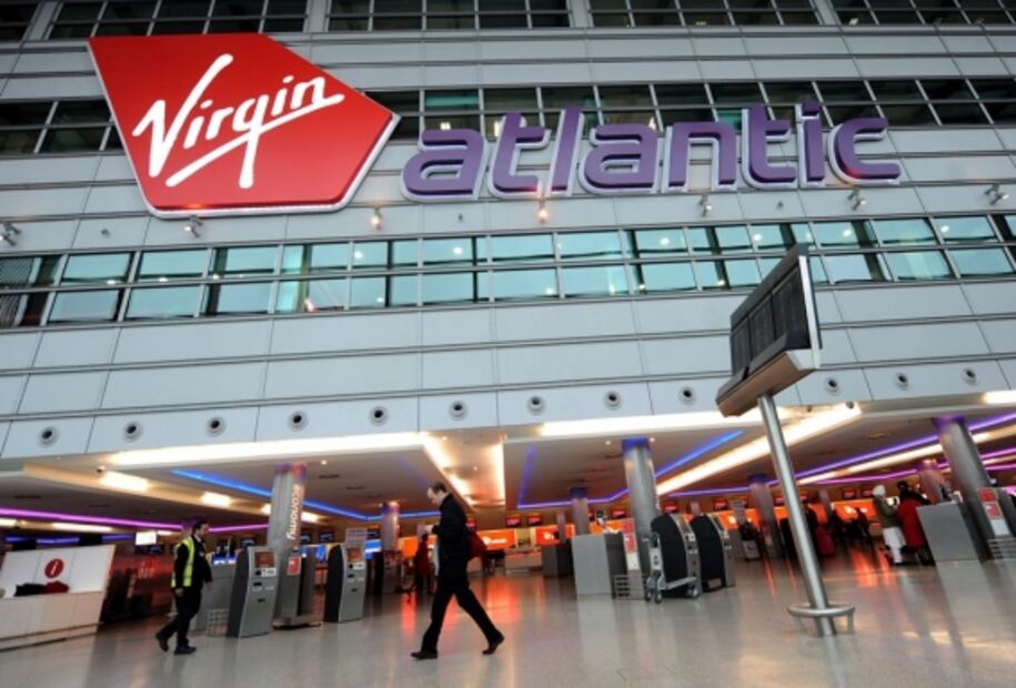 Reino Unido pondrá en cuarentena a viajeros que lleguen del extranjero