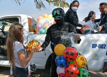 Policías de Nezahualcóyotl inician recolección de juguetes para niños de escasos recursos
