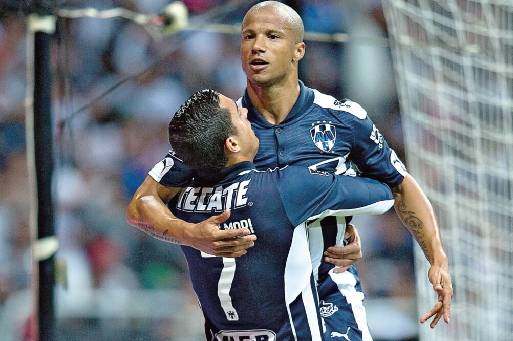 Carlos Andrés Sánchez dio el triunfo con la asistencia de Funes Mori (JOSÉ LUIS MACÍAS. IMAGO7)