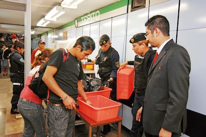 Cancela el Metro los detectores de metales